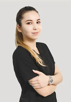 Луиза Попова