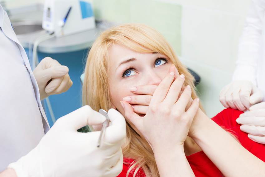 Почему бывает стыдно идти к стоматологу