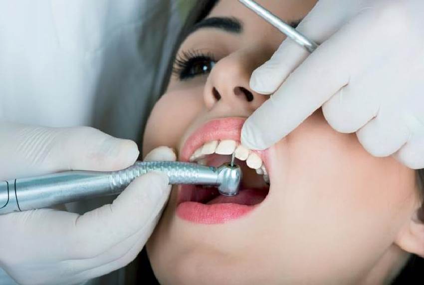 Почему болит зуб после установки пломбы